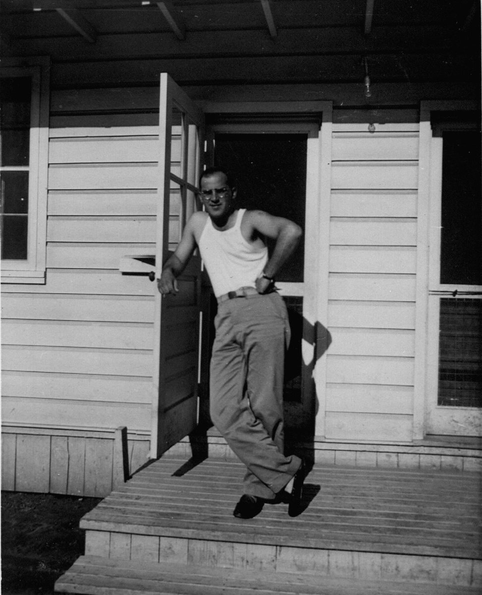Allen at Scott Field, Illinois, radio school.